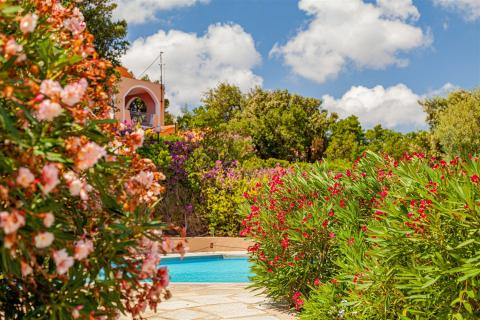 Lu Nibareddu Residence | Tritt-Sardinia.com