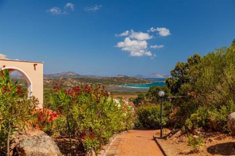 Lu Nibareddu Residence | Tritt-Sardinia.com