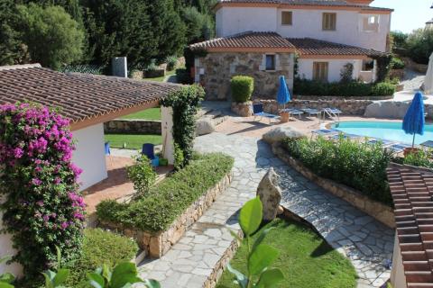 Ainu Residence | Tritt-Sardinia.com