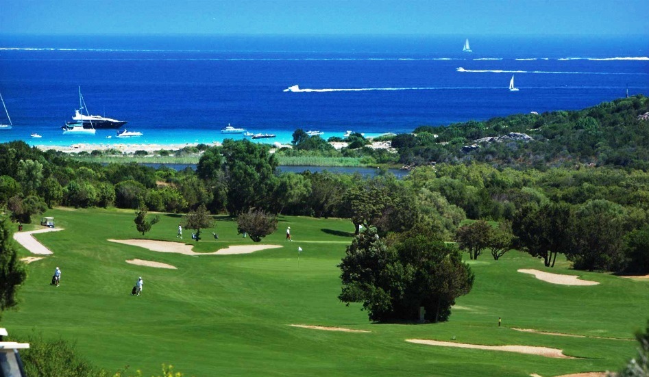 Golf ball Pevero Golf Club Sardinia